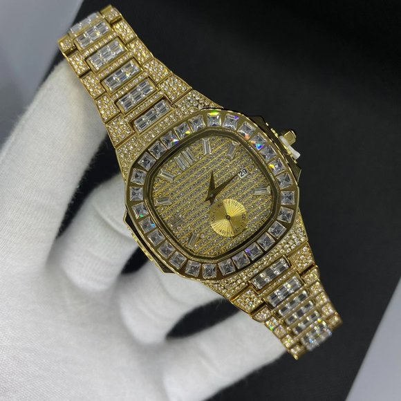 Limited Edition Men's Full Diamond Plated Iced Out Rhinestones Watch - Picture 2 of 9